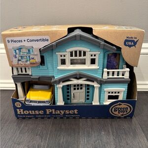 NWT Green Toys Blue and Gray 9 Piece Convertible House Playset for Kids Toddlers